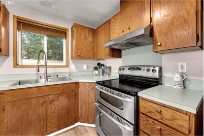 5011 NE 151st Ave, Vancouver, WA 98682 - Photo 7