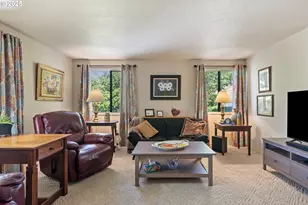 479 2nd St, Elkton, OR 97436 - Photo 9