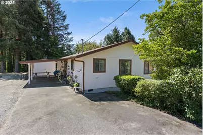 479 2nd St, Elkton, OR 97436 - Photo 35