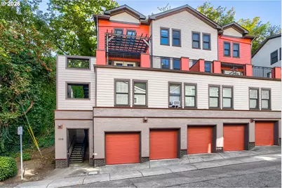 1816 SW 18th Ave #1, Portland, OR 97201 - Photo 1
