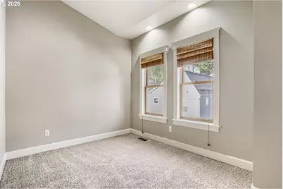 1816 SW 18th Ave #1, Portland, OR 97201 - Photo 13
