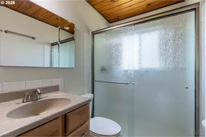 1024 W C St, Rainier, OR 97048 - Photo 15