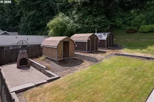 1024 W C St, Rainier, OR 97048 - Photo 33