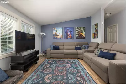 1915 NE 15th St, Lincoln City, OR 97367 - Photo 5