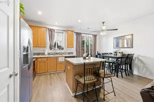 5827 SE 16th Loop, Gresham, OR 97080 - Photo 13