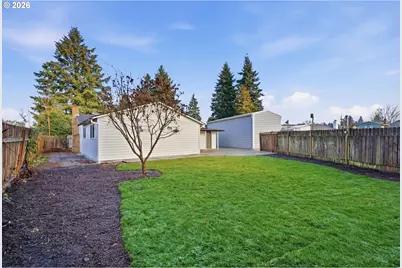 3870 SE Walnut St, Hillsboro, OR 97123 - Photo 35