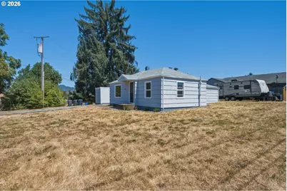595 S 47th St, Springfield, OR 97478 - Photo 5