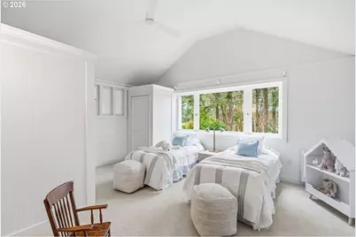 611 Ridgeway Rd, Lake Oswego, OR 97034 - Photo 27