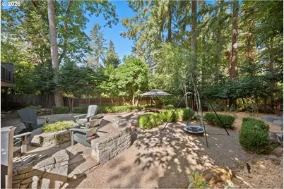 611 Ridgeway Rd, Lake Oswego, OR 97034 - Photo 39