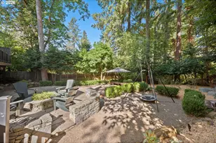 611 Ridgeway Rd, Lake Oswego, OR 97034 - Photo 39
