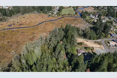 0 B St, North Bend, OR 97459 - Photo 5