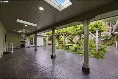 394 Cherry Dr, Eugene, OR 97401 - Photo 31
