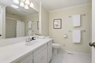 394 Cherry Dr, Eugene, OR 97401 - Photo 27