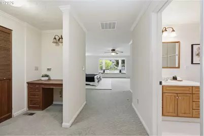 394 Cherry Dr, Eugene, OR 97401 - Photo 21