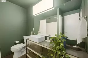 900 NE 81st Ave, Portland, OR 97213 - Photo 19