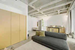 900 NE 81st Ave, Portland, OR 97213 - Photo 9