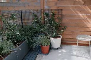 900 NE 81st Ave, Portland, OR 97213 - Photo 37