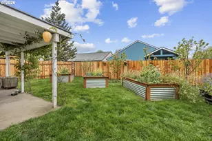 2443 SW Taylor Dr, McMinnville, OR 97128 - Photo 25