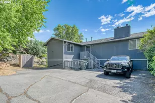 704 NW 4th St, Pendleton, OR 97801 - Photo 11
