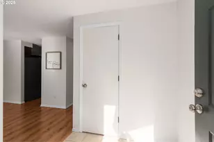 13235 SW Barberry Dr, Beaverton, OR 97008 - Photo 3