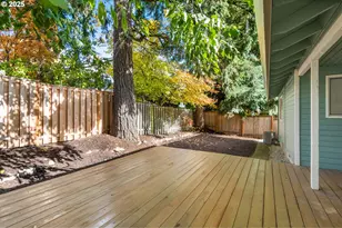 13235 SW Barberry Dr, Beaverton, OR 97008 - Photo 23