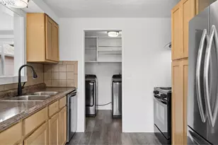 8101 SE 65th Ave, Portland, OR 97206 - Photo 7