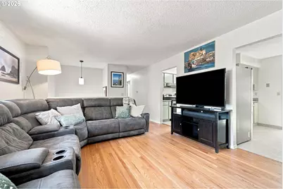 15730 NE Weidler St, Portland, OR 97230 - Photo 9