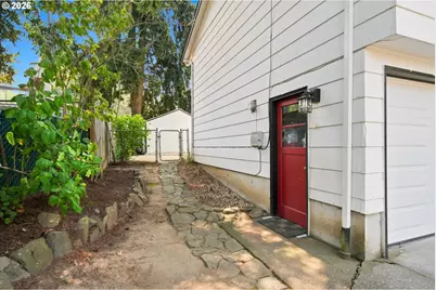 15730 NE Weidler St, Portland, OR 97230 - Photo 33
