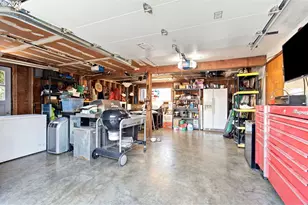 15730 NE Weidler St, Portland, OR 97230 - Photo 43