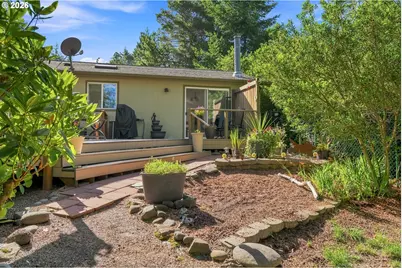 607 Glenbrook Cir, Florence, OR 97439 - Photo 25