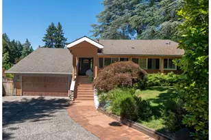 18040 Royce Way, Lake Oswego, OR 97034 - Photo 3