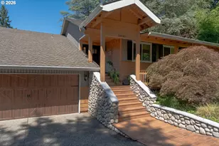 18040 Royce Way, Lake Oswego, OR 97034 - Photo 7