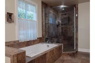 18040 Royce Way, Lake Oswego, OR 97034 - Photo 21