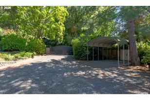 18040 Royce Way, Lake Oswego, OR 97034 - Photo 7