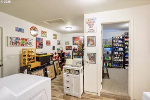 8715 NE Clackamas St, Portland, OR 97220 - Photo 19