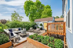 352 SW Butterfield Pl, Corvallis, OR 97333 - Photo 21