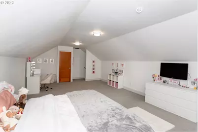 1496 S 57th St, Springfield, OR 97478 - Photo 31