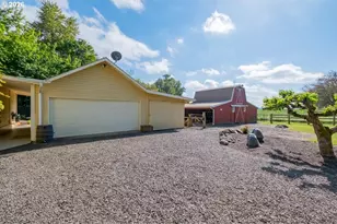 27536 Pearl St, Brownsville, OR 97327 - Photo 45