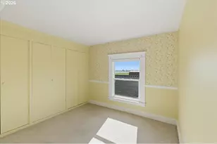 27536 Pearl St, Brownsville, OR 97327 - Photo 25