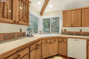 1500 N Heights Dr NW, Albany, OR 97321 - Photo 7