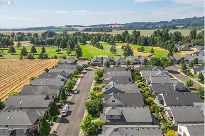 725 SE Saint Andrews Ln, Dallas, OR 97338 - Photo 31