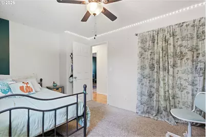 17717 NE Pacific St, Portland, OR 97230 - Photo 23