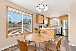 13010 NE 38th St, Vancouver, WA 98682 - Photo 9