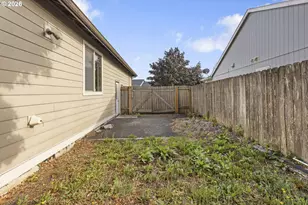 2341 52nd Ave, Longview, WA 98632 - Photo 33