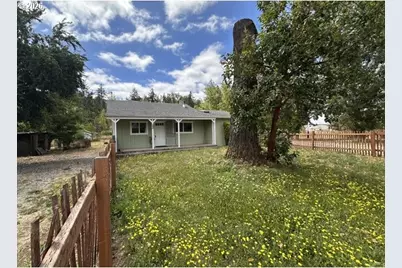 226 South Ave, Sutherlin, OR 97479 - Photo 31