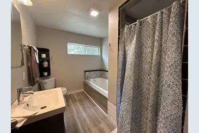 226 South Ave, Sutherlin, OR 97479 - Photo 17