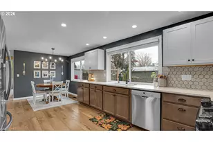 16385 SW Division St, Beaverton, OR 97007 - Photo 23