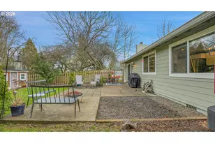 16385 SW Division St, Beaverton, OR 97007 - Photo 39