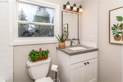 4760 N Harvard St, Portland, OR 97203 - Photo 19