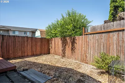 4860 A St, Springfield, OR 97478 - Photo 25
